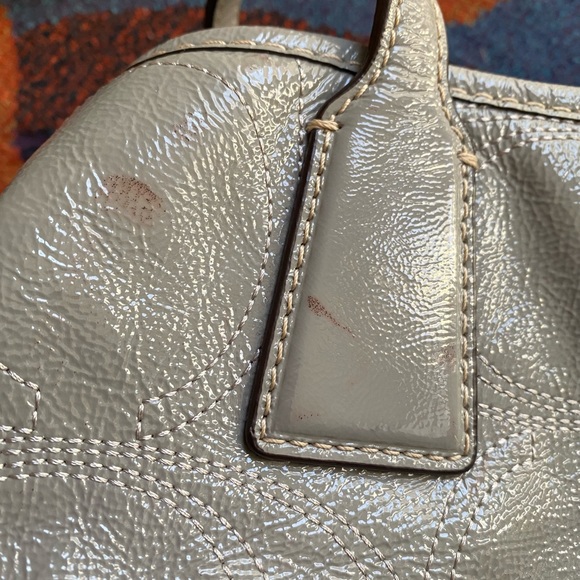 Coach patent leather purse - Picture 4 of 4